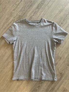 Connor Men’s Heather Grey Crew Neck T-Shirt | Casual Short Sleeve Tee | Size M